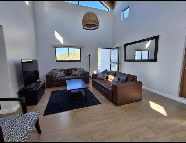 3 BEDROOM HOUSE FOR SALE IN ST HELENA VIEWS